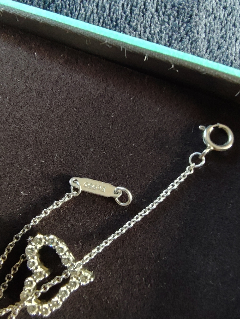 *TRADED*Tiffany & Co. Platinum And Diamond Heart Pendant Necklace - Picture 6 of 9